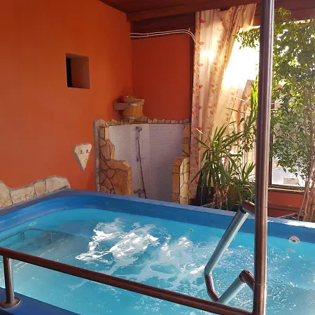 Leganyi Apartmanhaz Apartment
