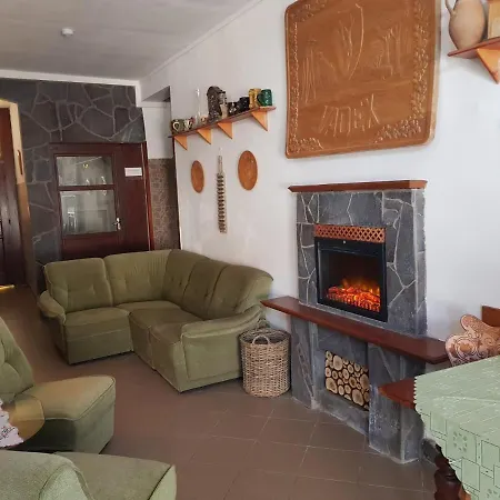 Leganyi Apartmanhaz Erlau