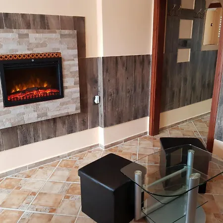 Legányi Apartman *