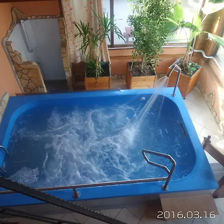 Leganyi Apartmanhaz * Erlau