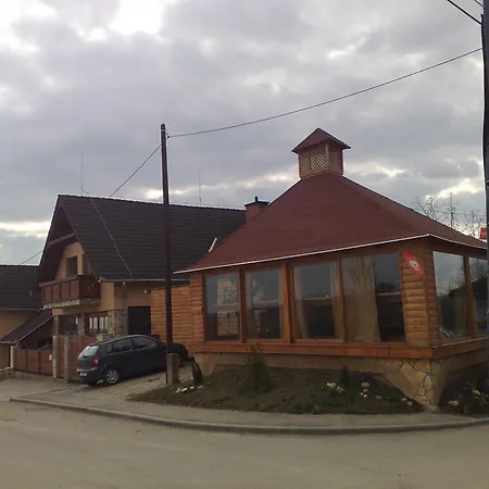 Leganyi Apartmanhaz Erlau