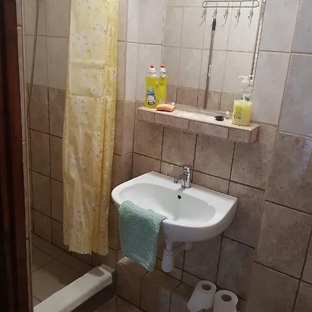 Leganyi Apartmanhaz Apartment Erlau